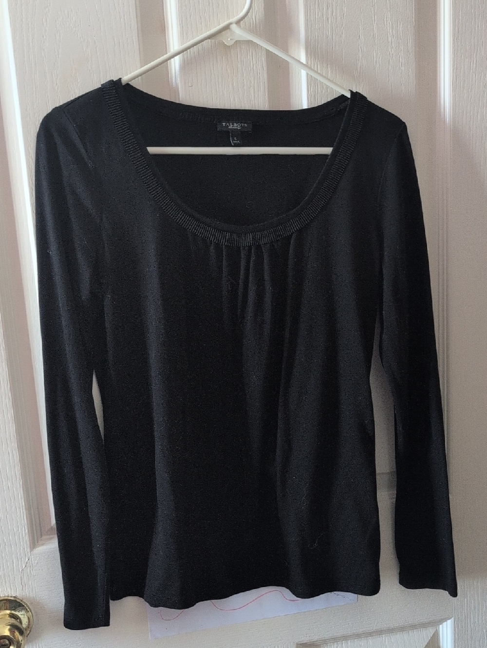 Talbots Black Long Sleeve Scoop-Neck Knit Top
